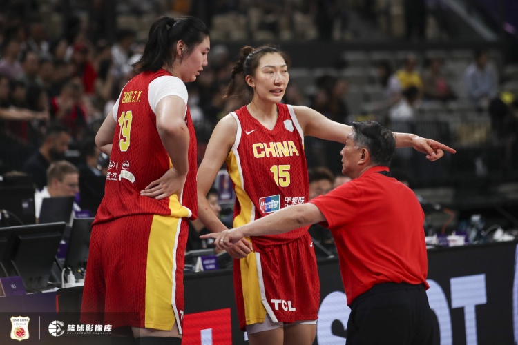 mk体育-中国女篮占优的内线表现低迷&amp;外线投射糟糕 张子宇可能是唯一亮点