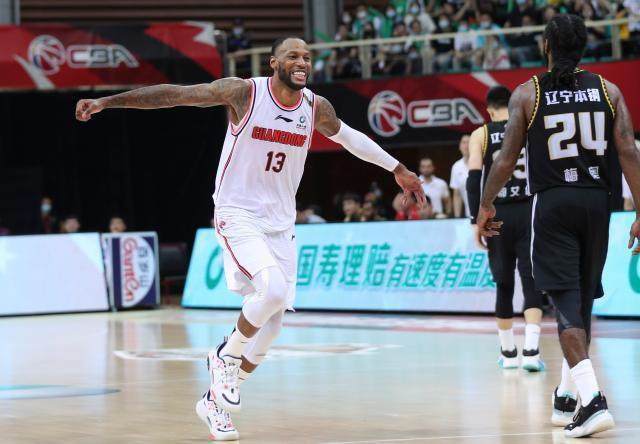 CBA为何选择全华班开场？本土球员或迎来全面爆发